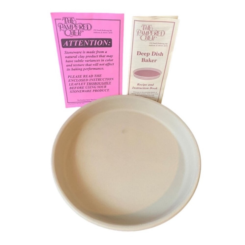 PAMPERED CHEF 11" Deep Dish Baker 1390 Family Heritage Collection NEW